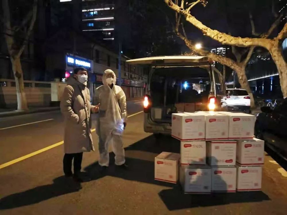 坚决抗疫！26家物流平台联合为湖北运输物资-01